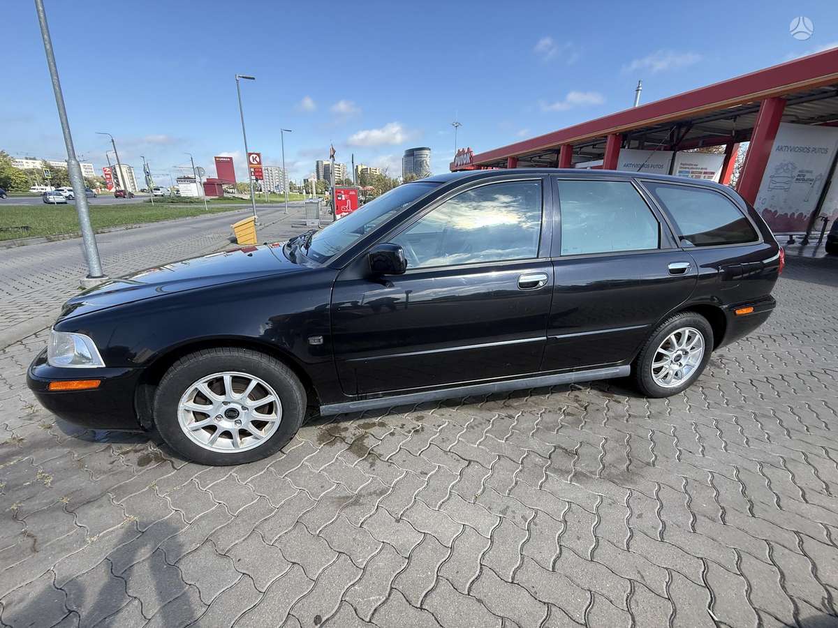 Volvo V40 - 9