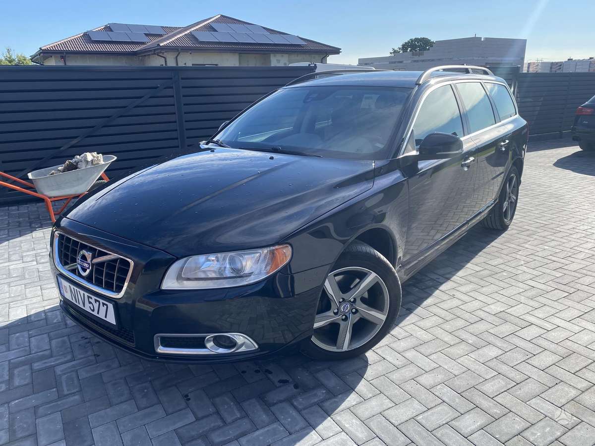 Volvo V70, 2.0 l., Универсал