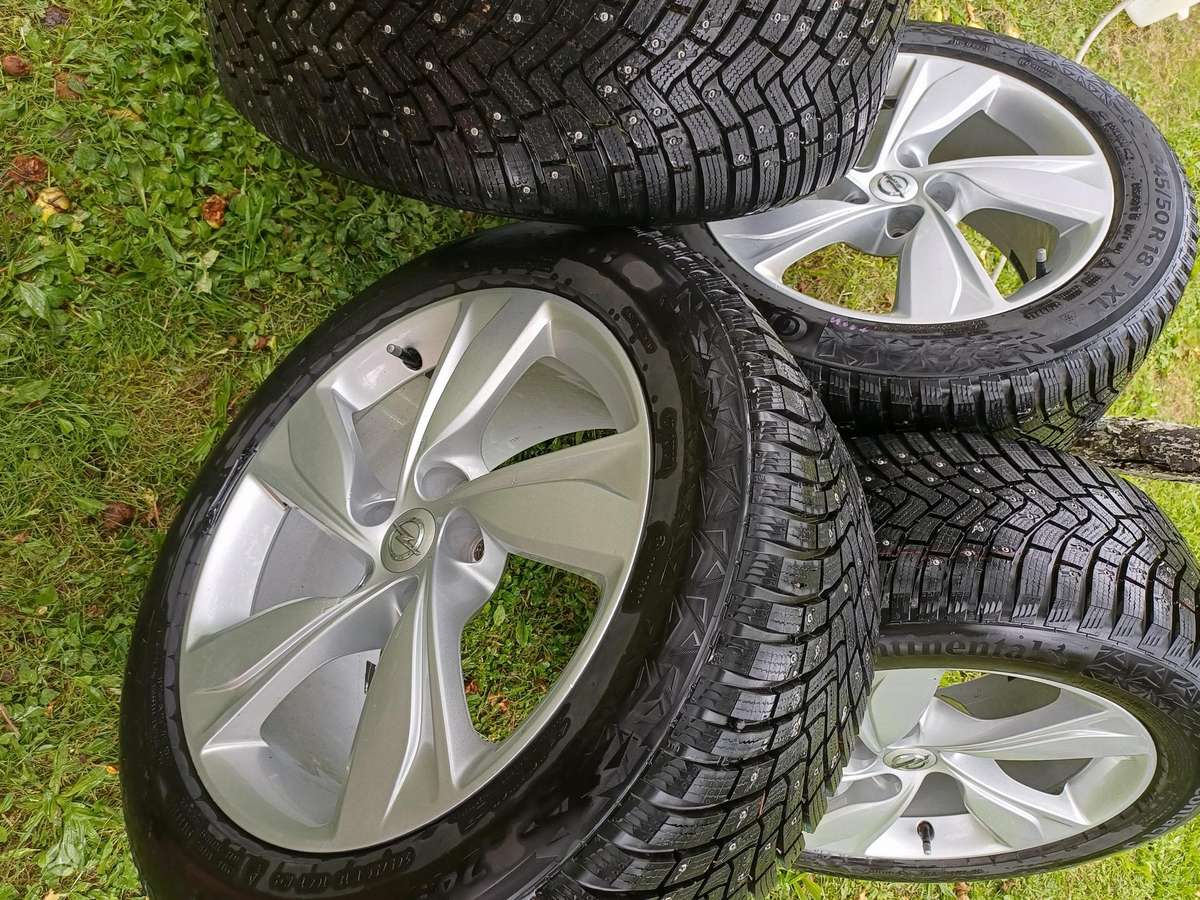 Continental IceContakt3, winter 245/50 R18