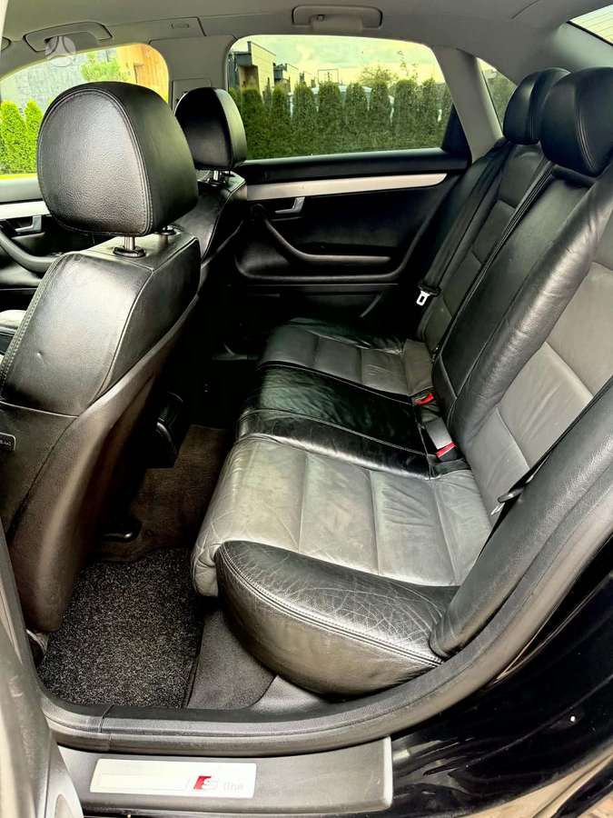 Audi A4, 2.7 l., Седан