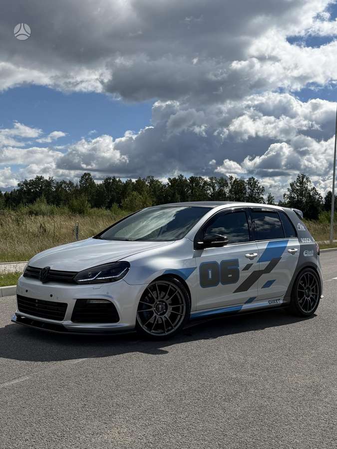 Volkswagen Golf - 7