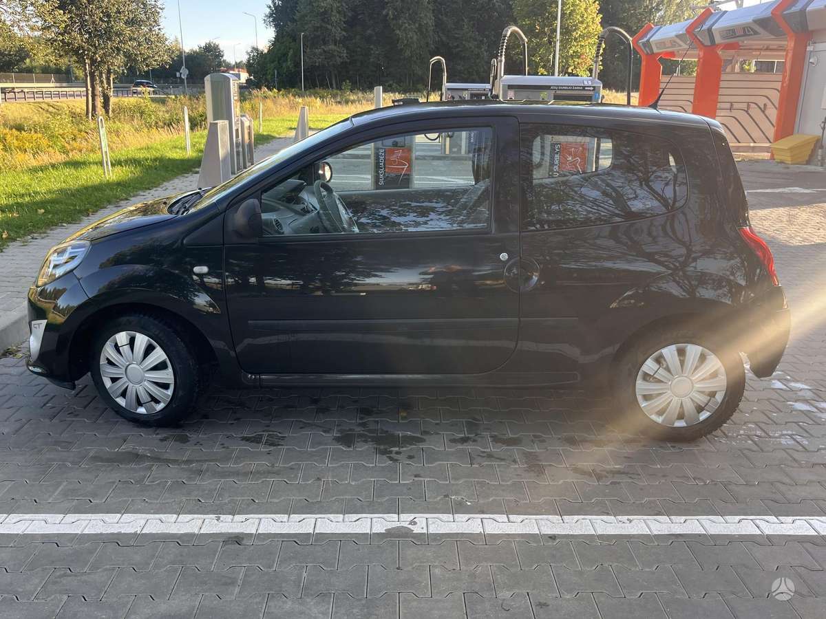 Renault Twingo, 1.2 l., hatchback