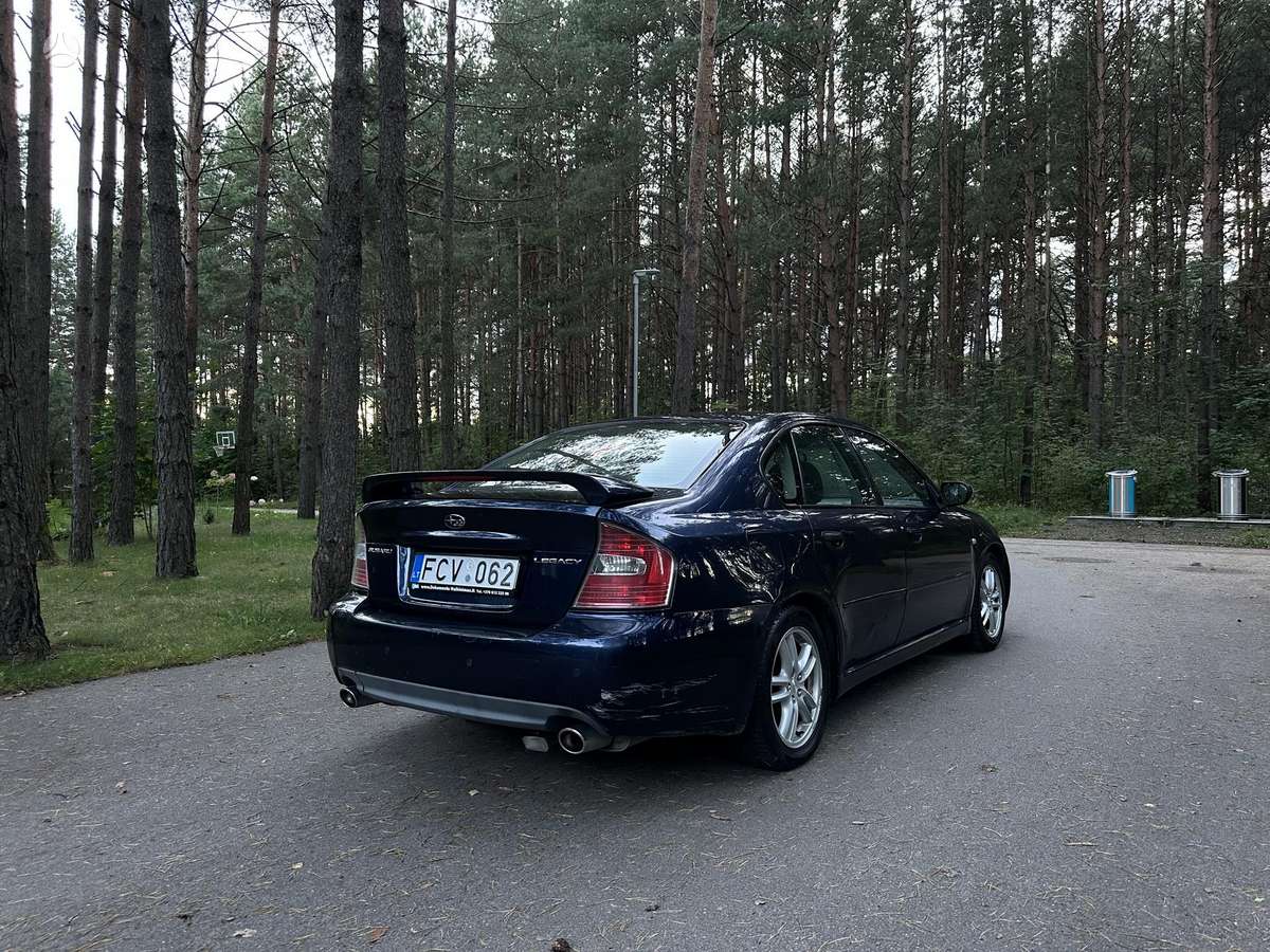 Subaru Legacy - 4