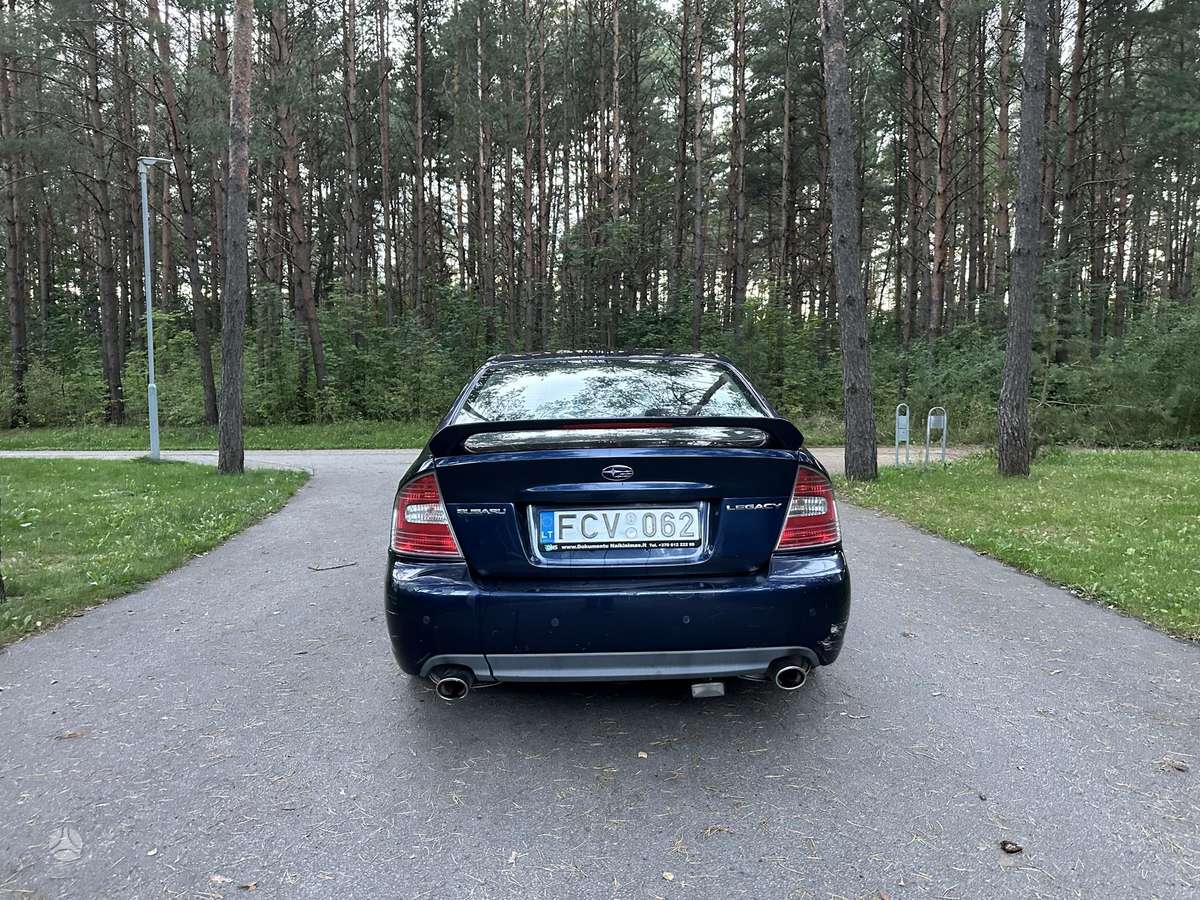 Subaru Legacy - 5