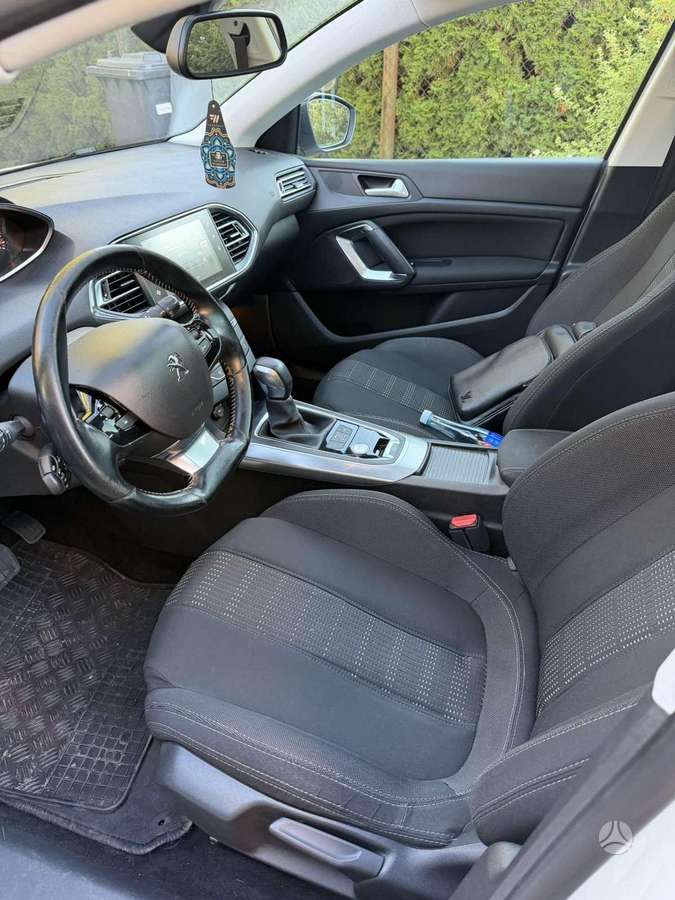 Peugeot 308, 2.0 l., Универсал