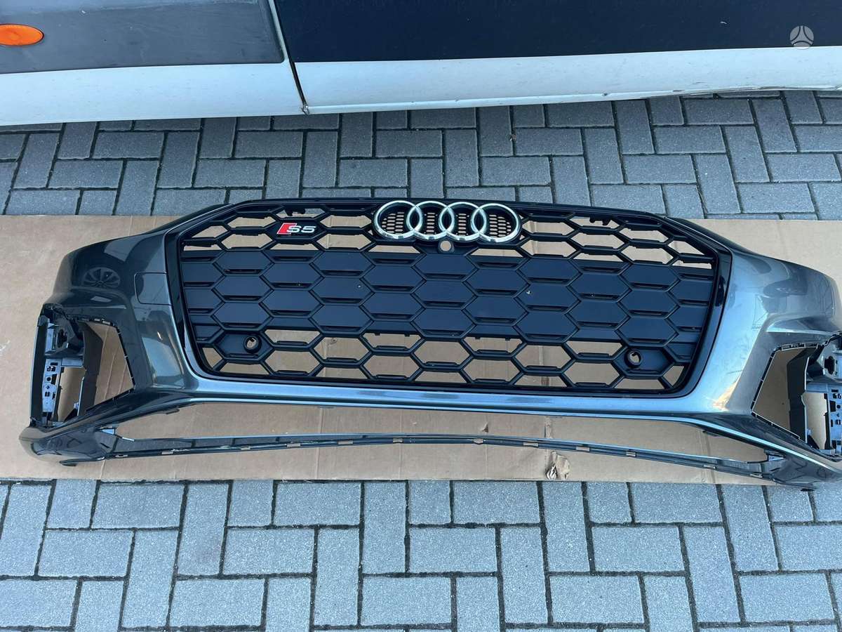 Audi S5