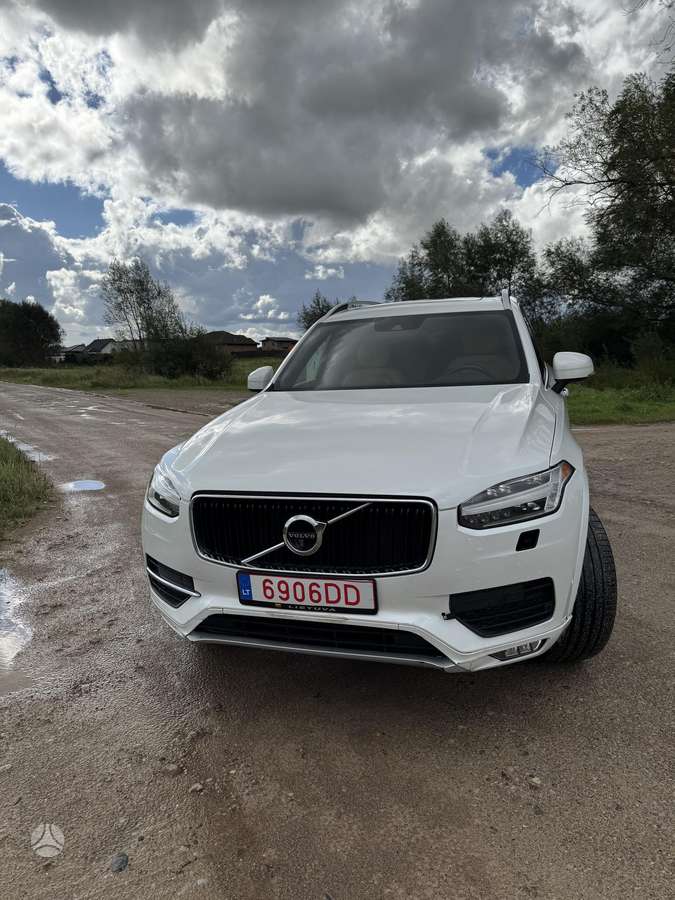 Volvo XC90 - 2