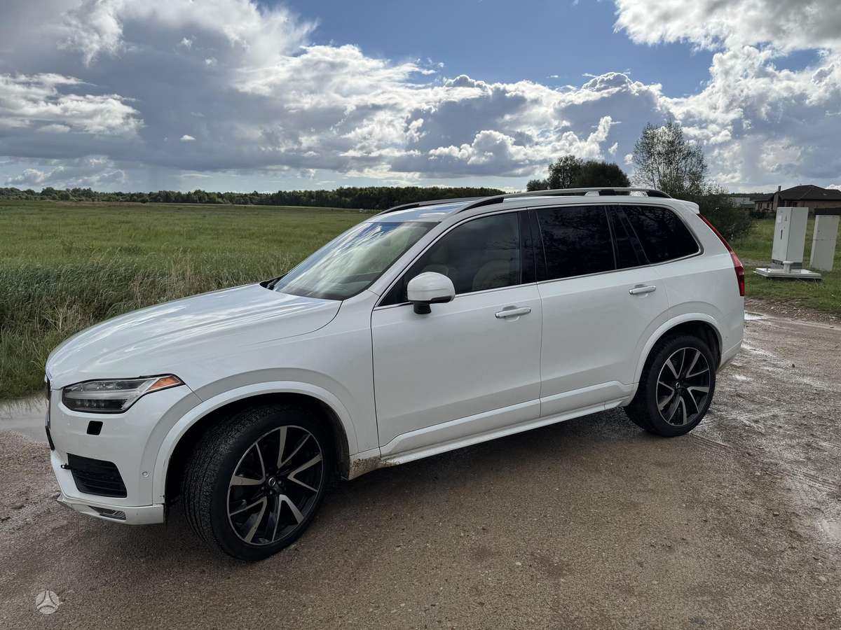 Volvo XC90 - 3