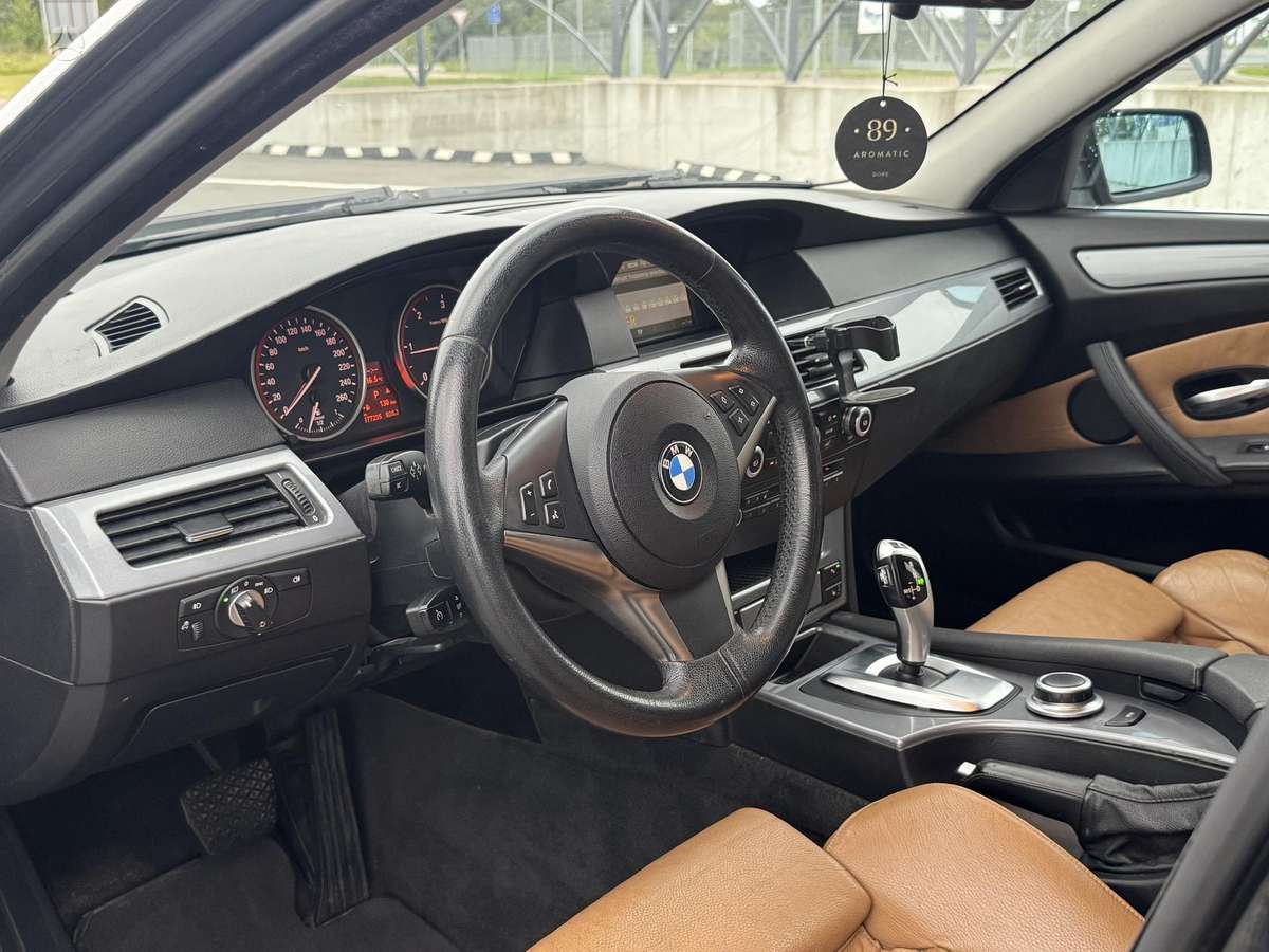 BMW 520, 2.0 l., Универсал