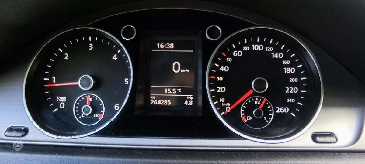 Volkswagen Passat - 7