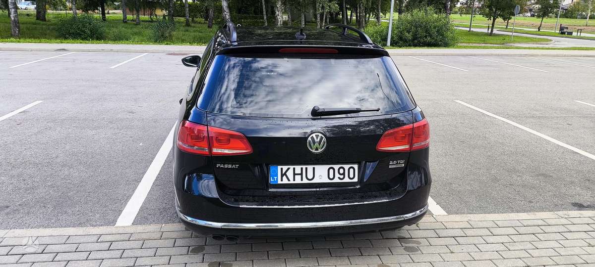 Volkswagen Passat - 6