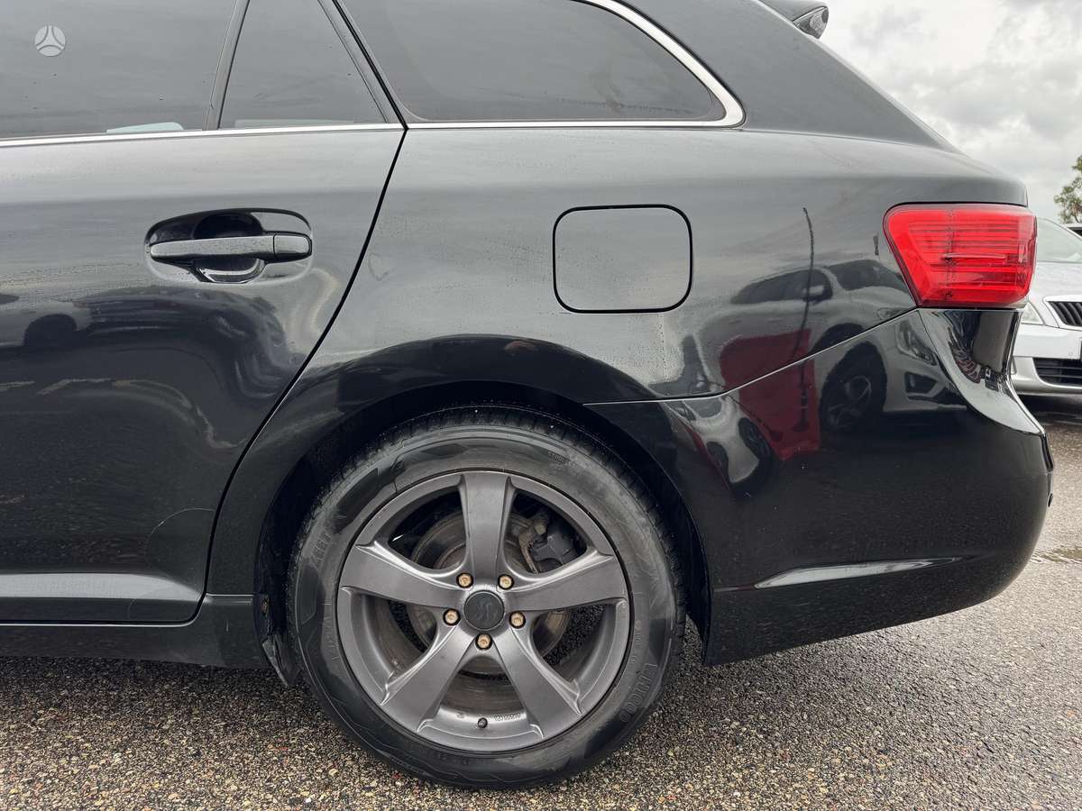 Toyota Avensis, 2.2 l., Универсал