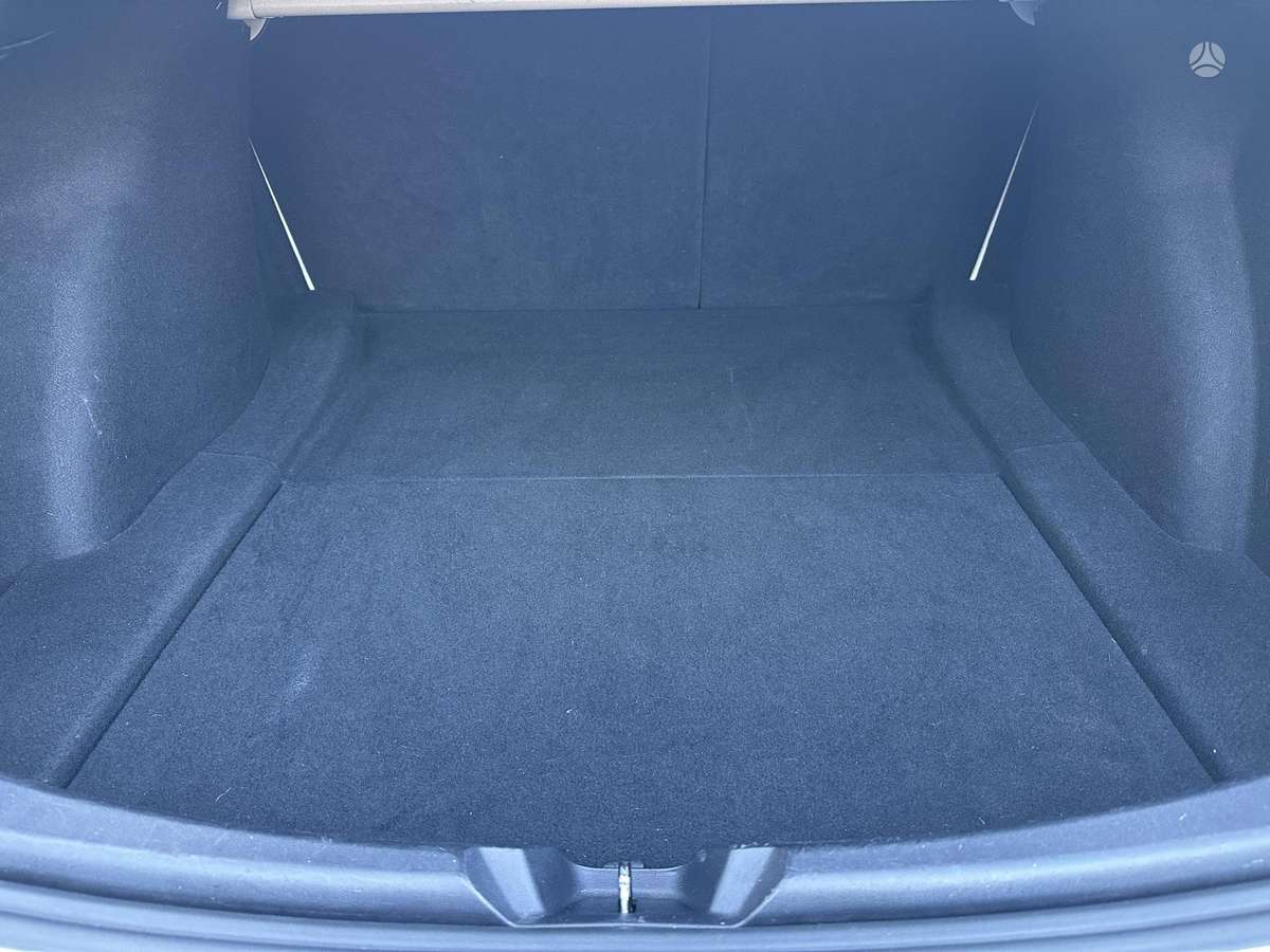 Tesla Model 3, 81 kWh, hečbekas