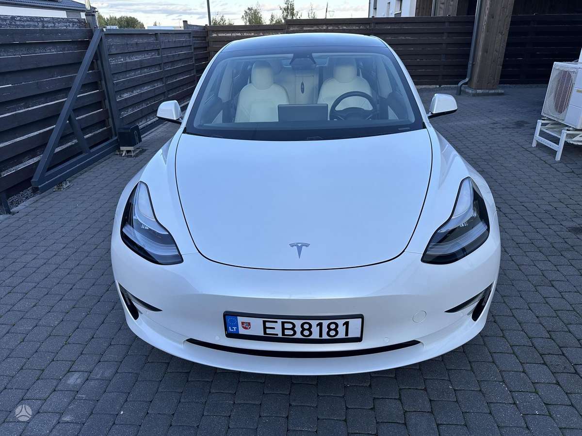 Tesla Model 3, 81 кВт·ч, Хэтчбек