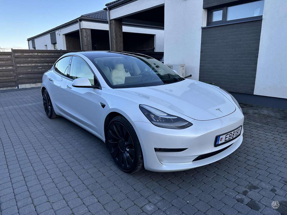 Tesla Model 3, 81 кВт·ч, Хэтчбек