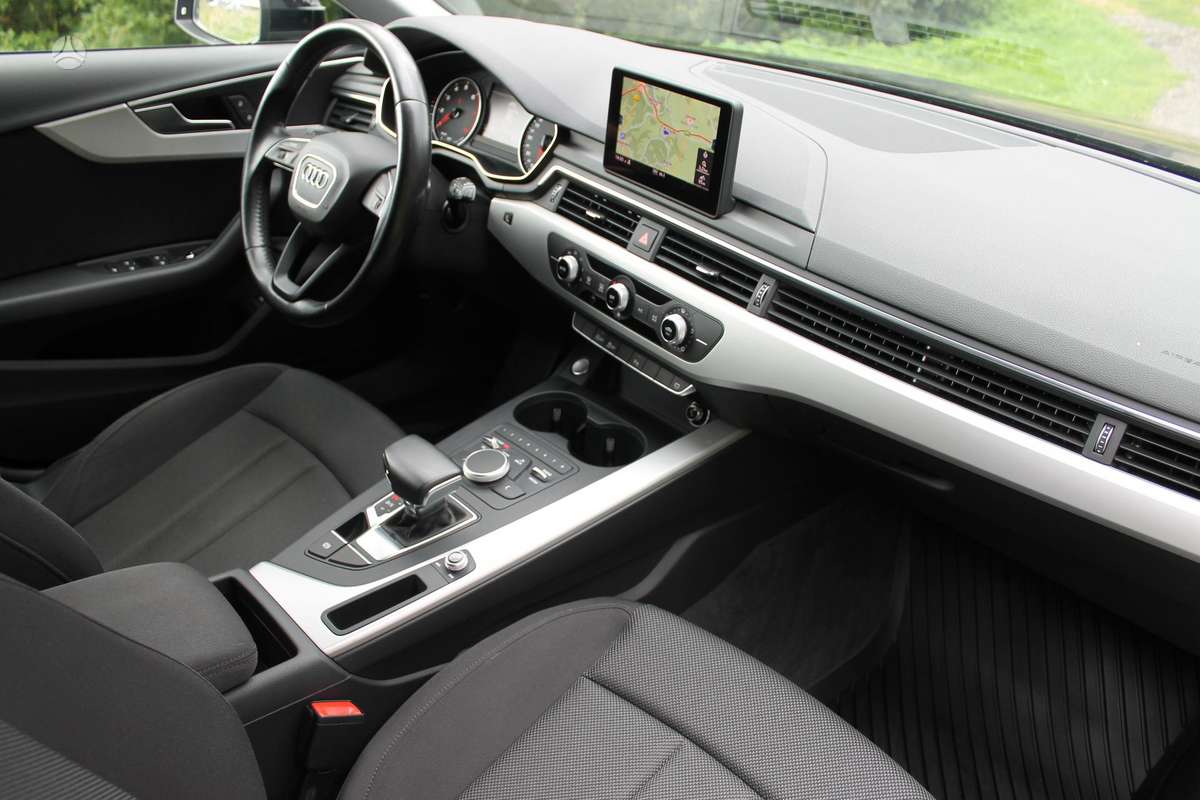 Audi A4, 2.0 l., Универсал