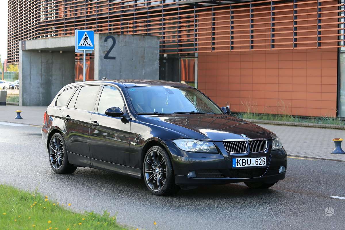 BMW 325, 3.0 l., Универсал