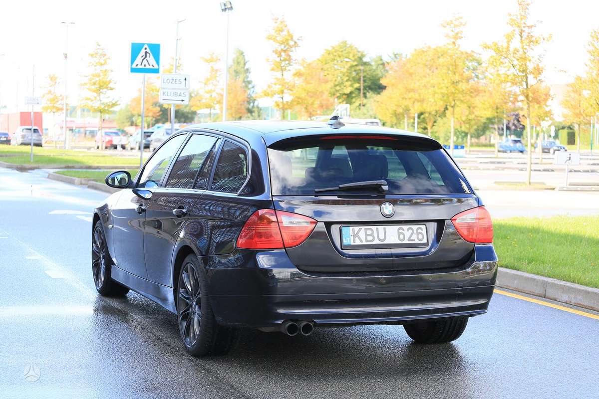 BMW 325, 3.0 l., Универсал