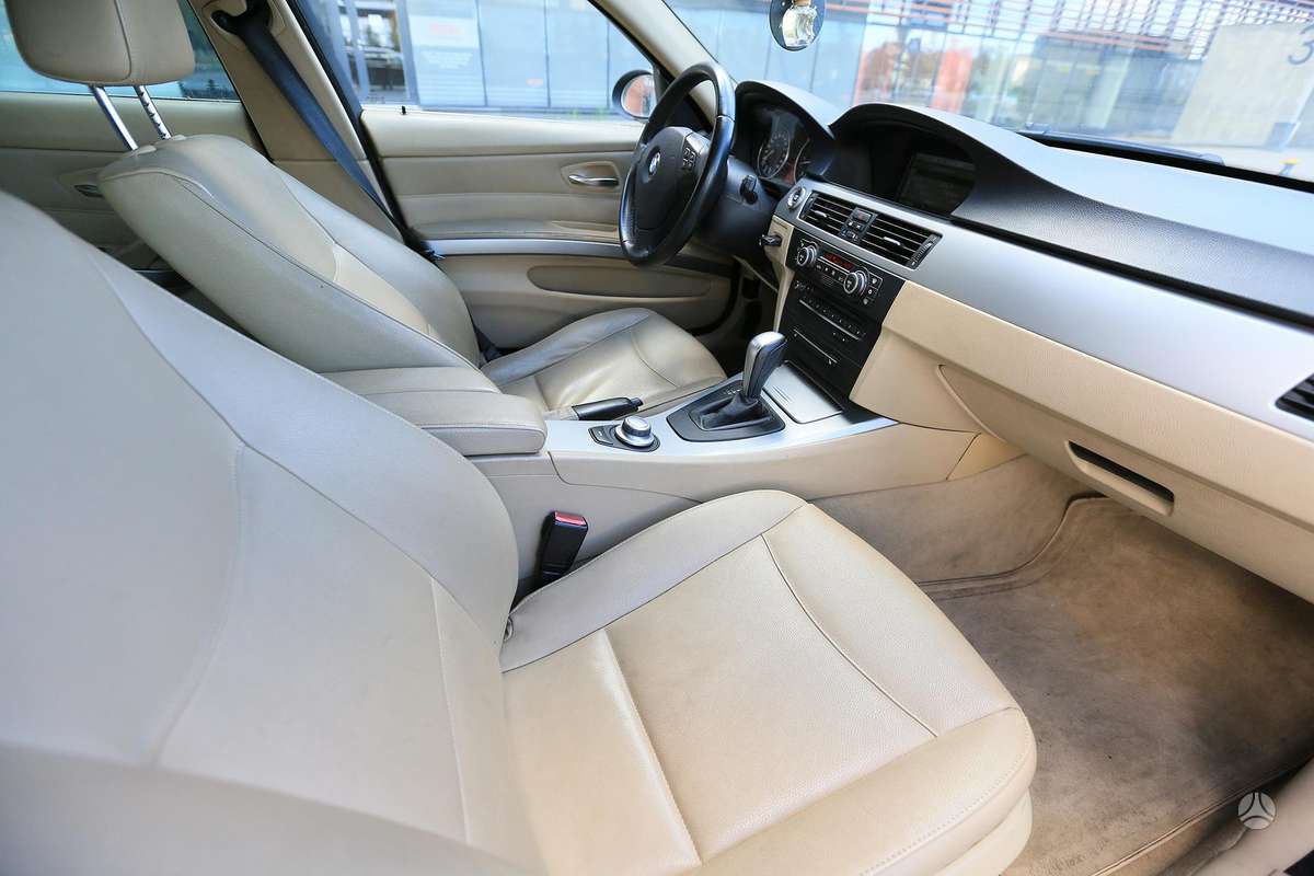 BMW 325, 3.0 l., Универсал