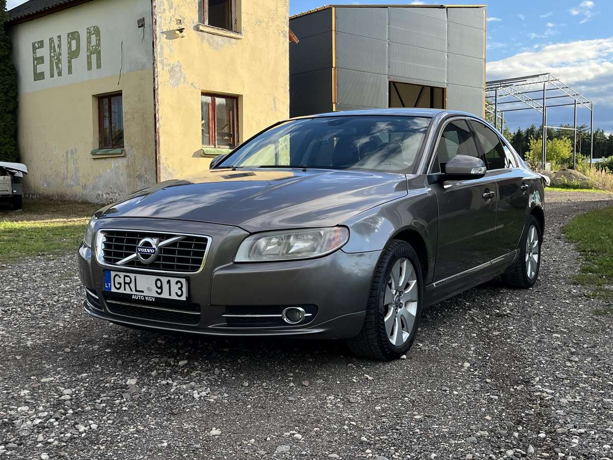 Volvo S80 - 2