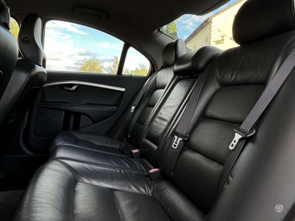 Volvo S80 - 12