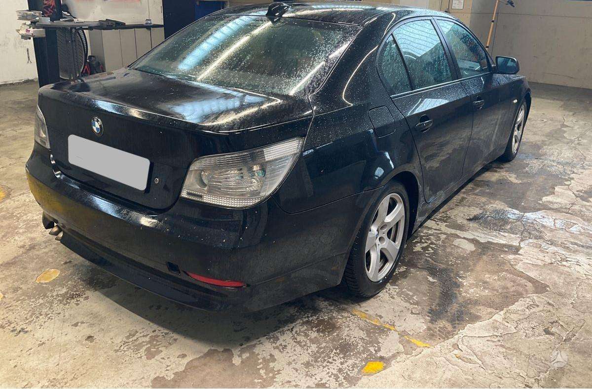 BMW 530, 3.0 l., Седан