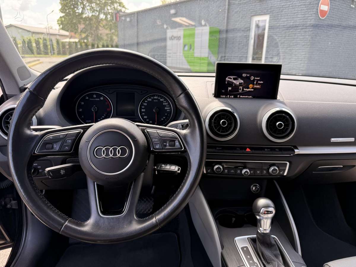 Audi A3, 1.5 l., Хэтчбек