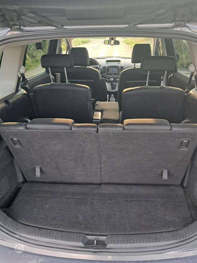 Mazda 5, 2.0 l., Минивэн