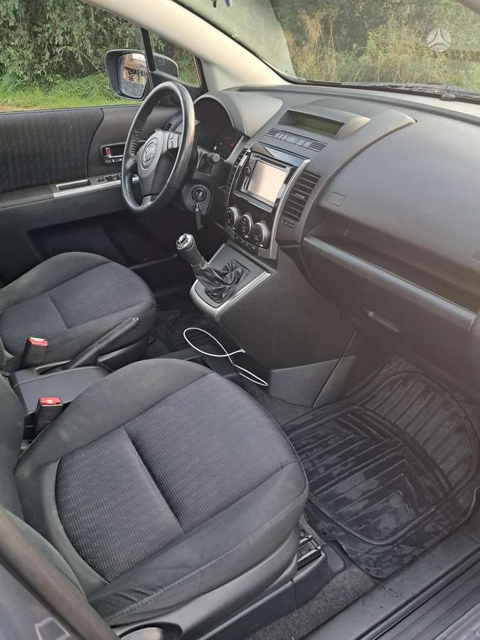 Mazda 5, 2.0 l., Минивэн