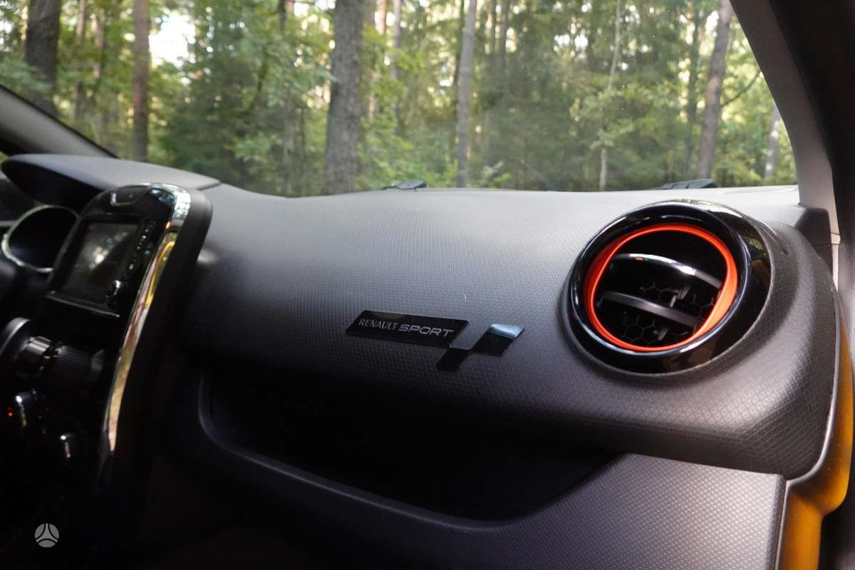 Renault Clio, 1.6 l., hatchback