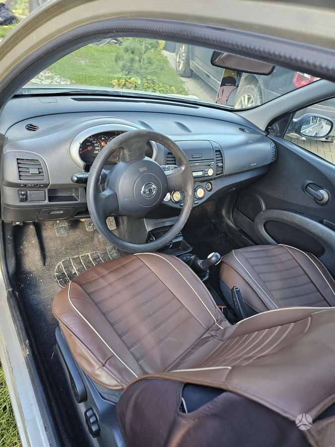 Nissan Micra, 1.2 l., hatchback