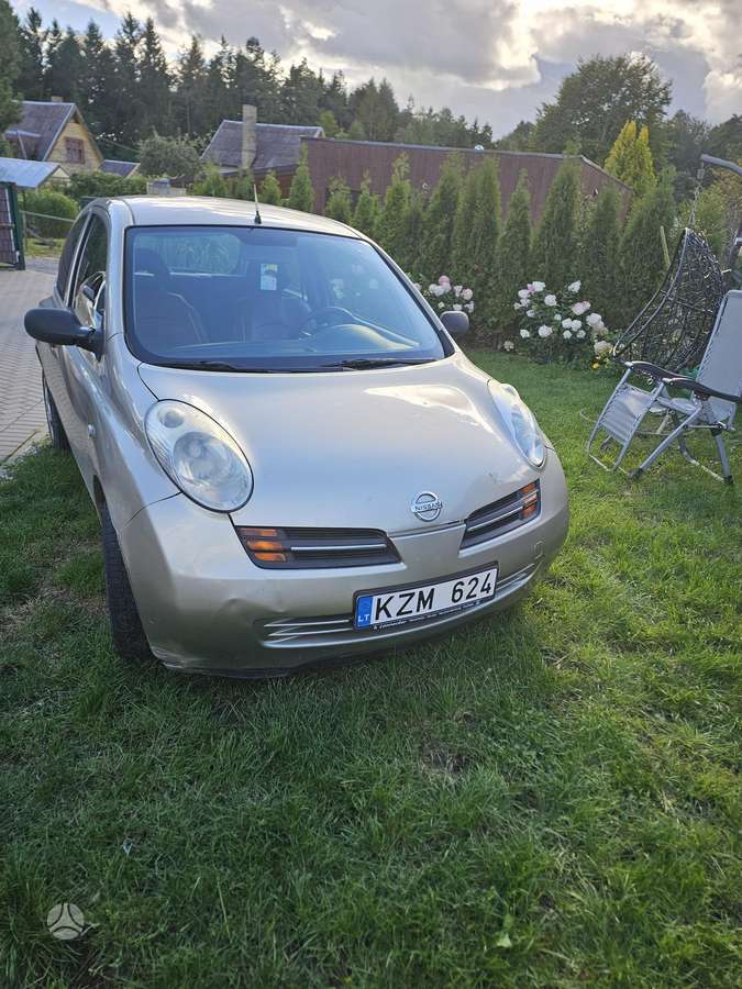 Nissan Micra, 1.2 l., hatchback