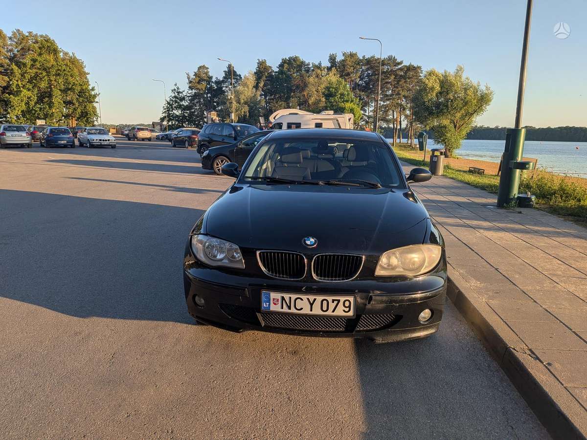 BMW 120, 2.0 l., Хэтчбек
