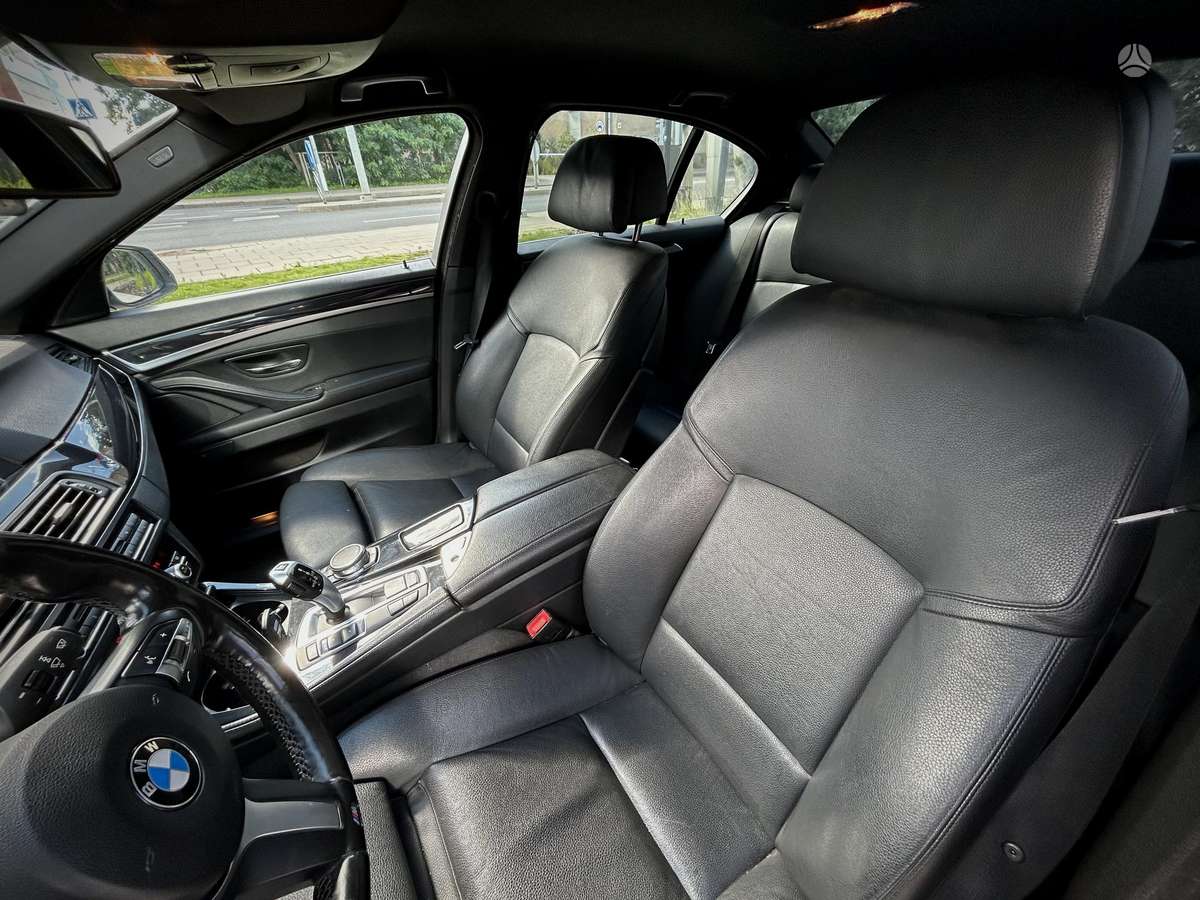BMW 520, sedanas