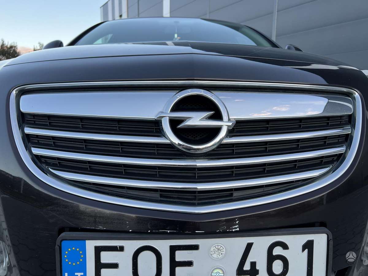 Opel Insignia, 1.8 l., Хэтчбек