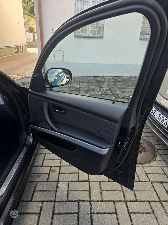 BMW 320, 2.0 l., Универсал