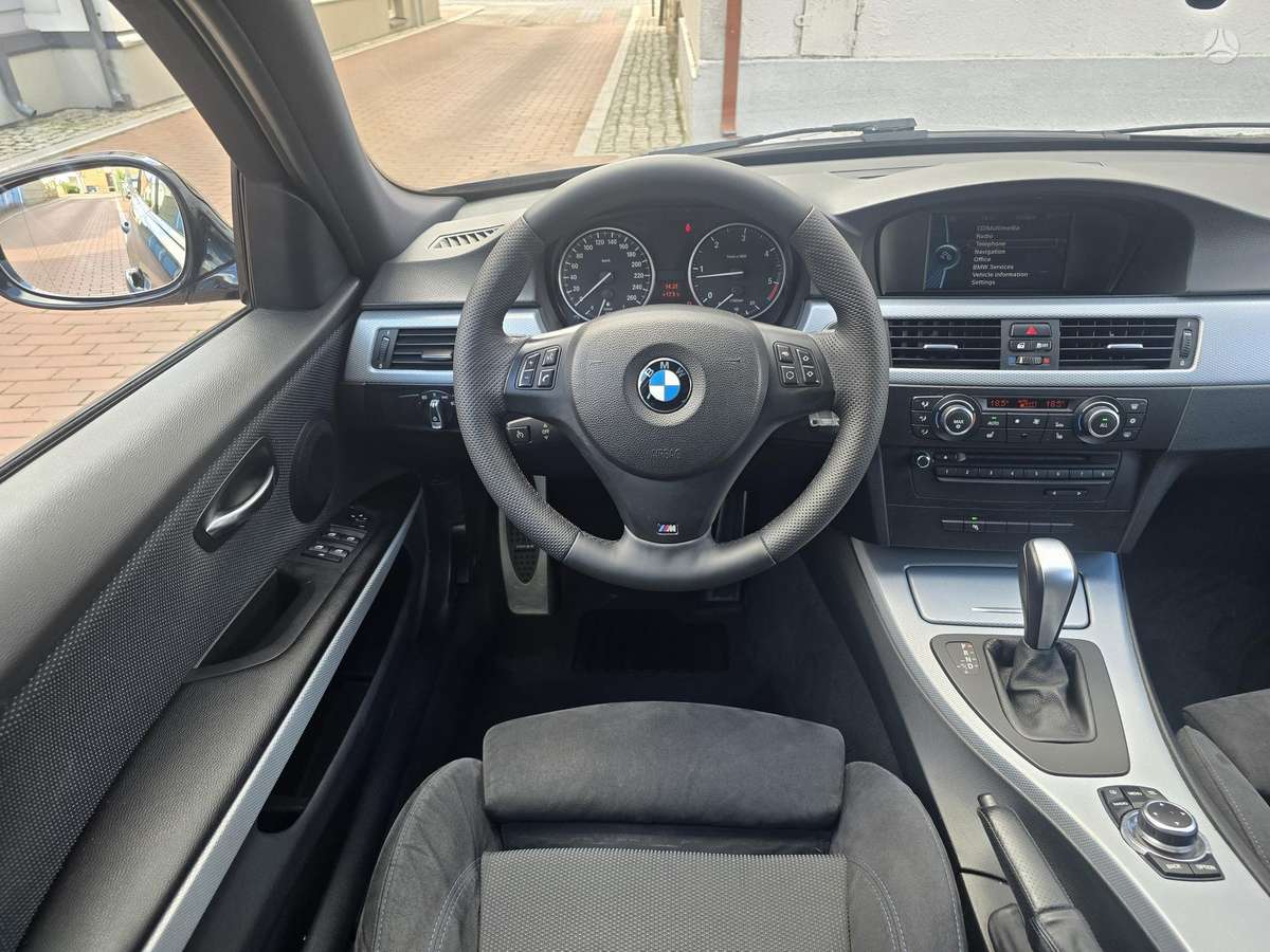 BMW 320, 2.0 l., Универсал