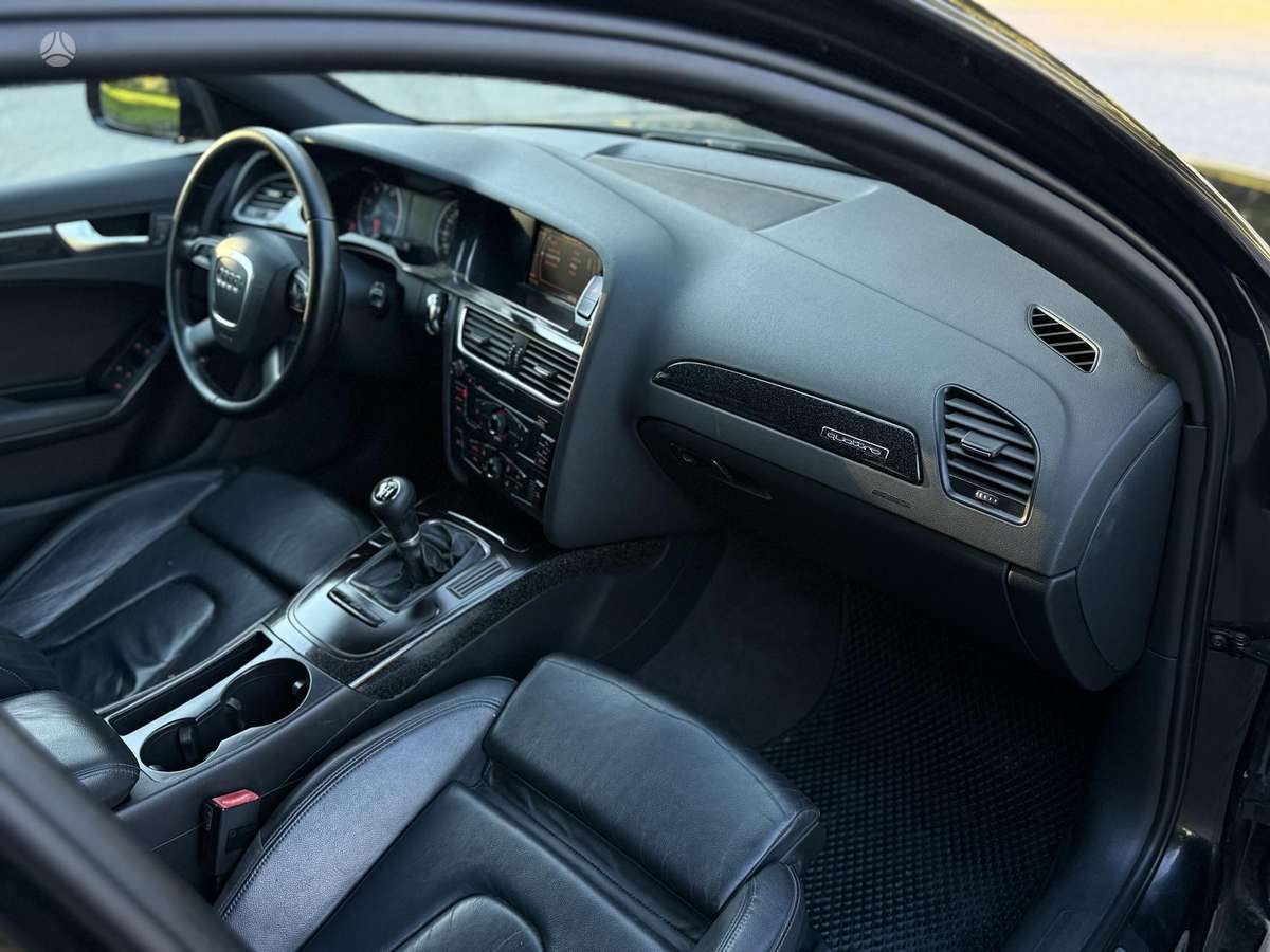 Audi A4, 1.8 l., Универсал