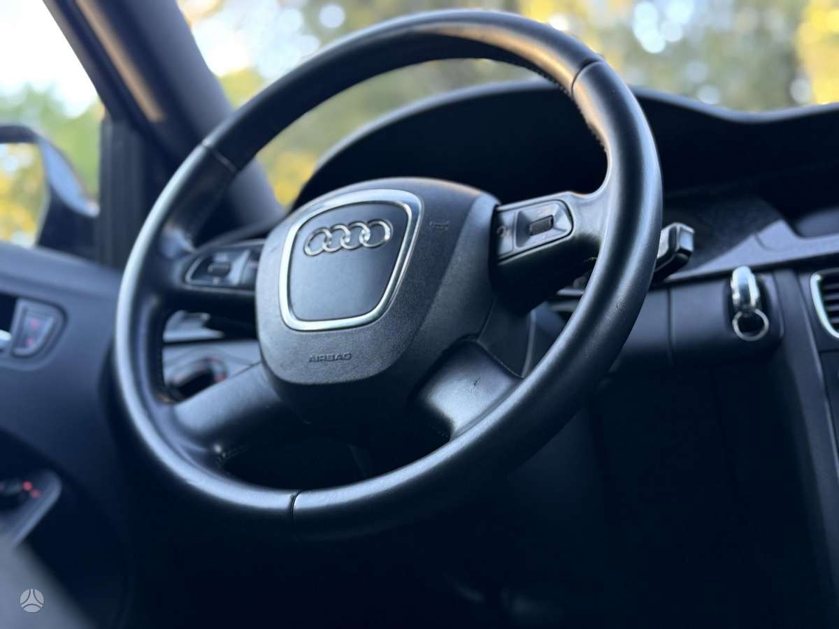 Audi A4, 1.8 l., Универсал
