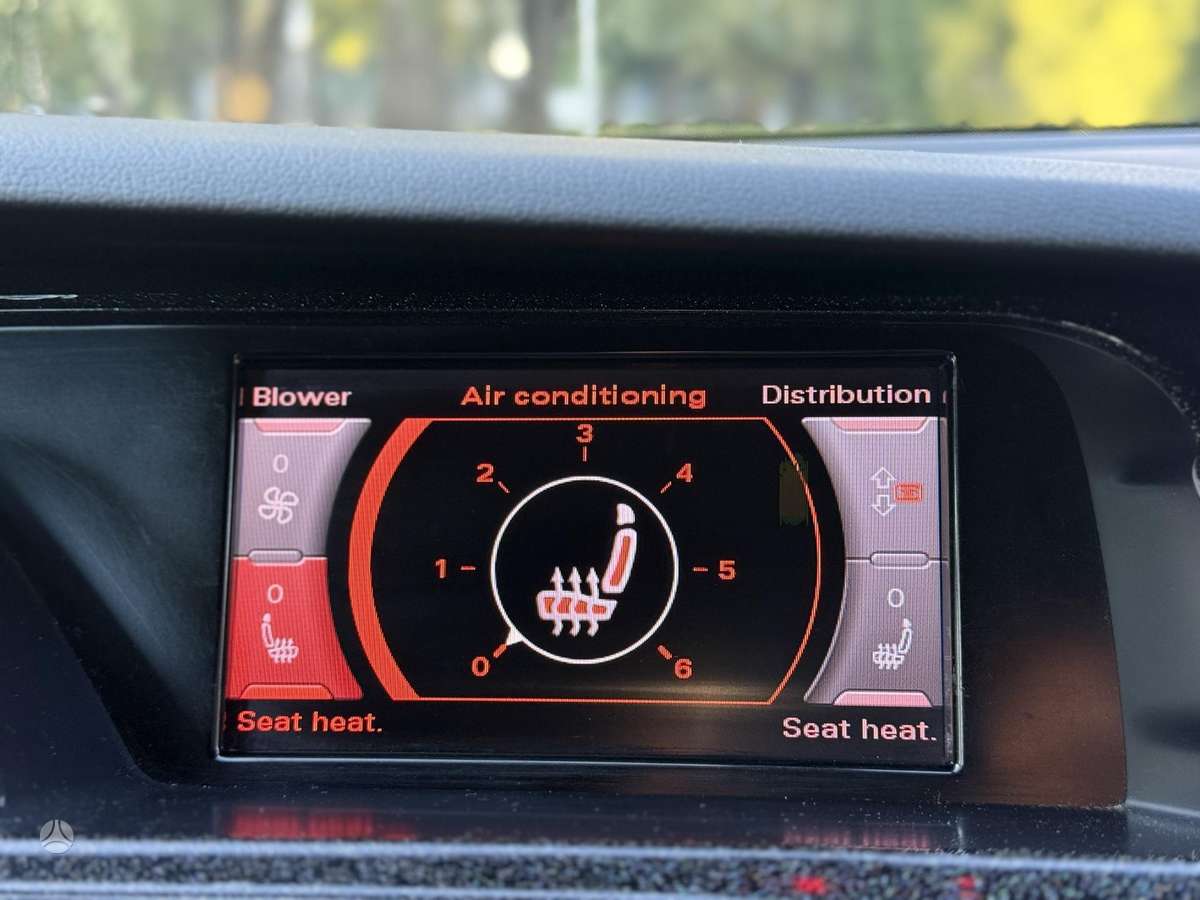 Audi A4, 1.8 l., Универсал