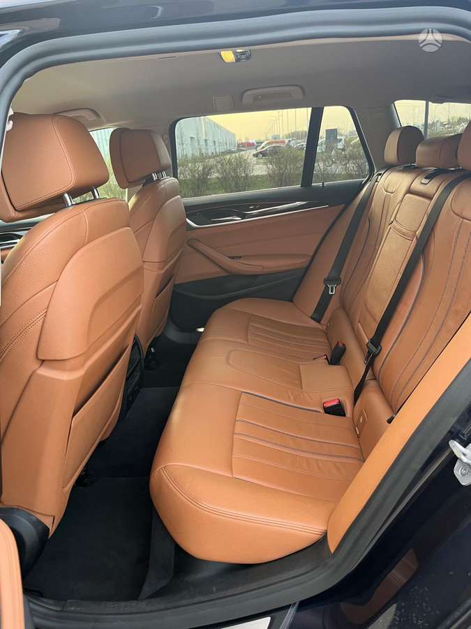 BMW 530, 3.0 l., wagon