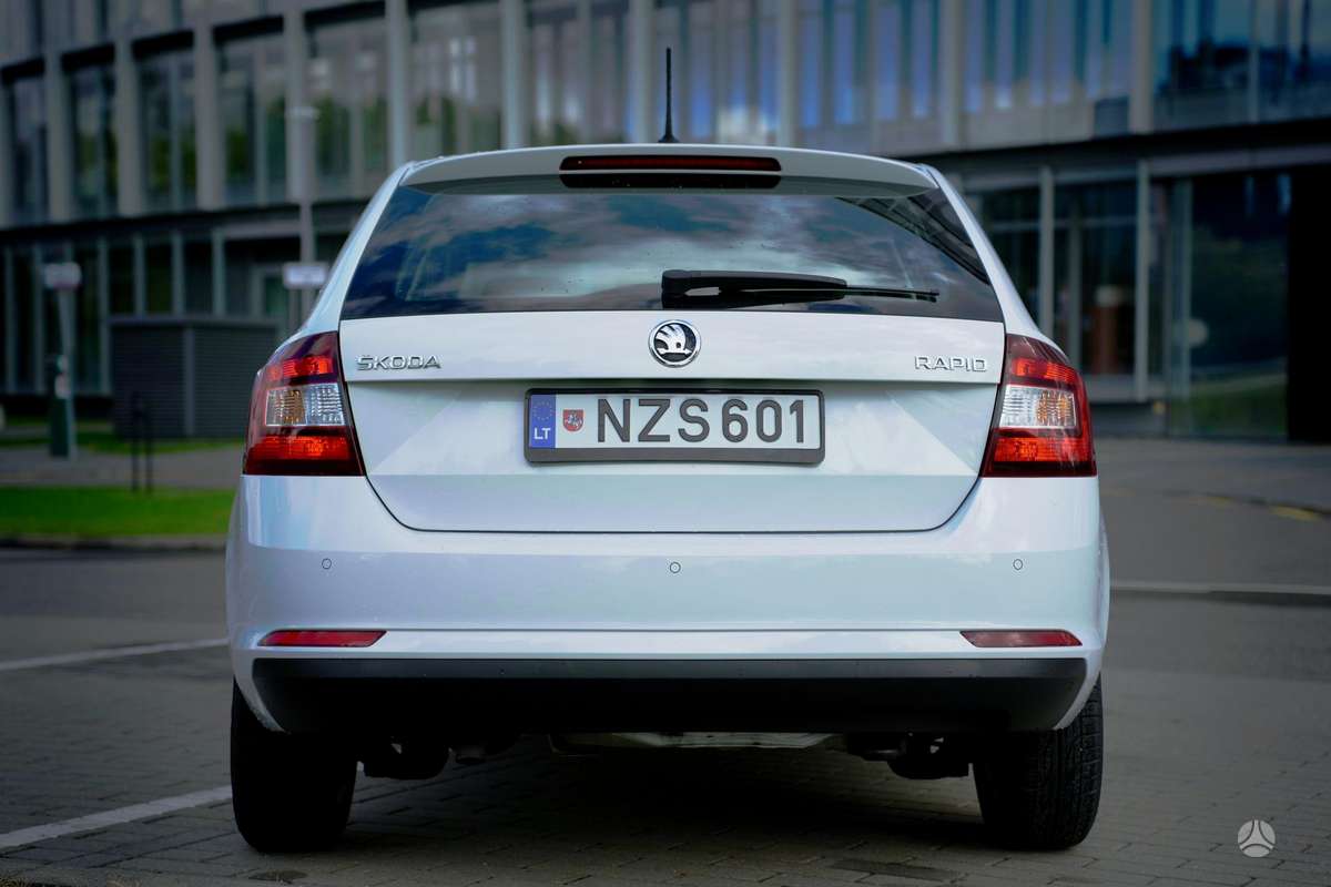 Škoda Rapid - 4