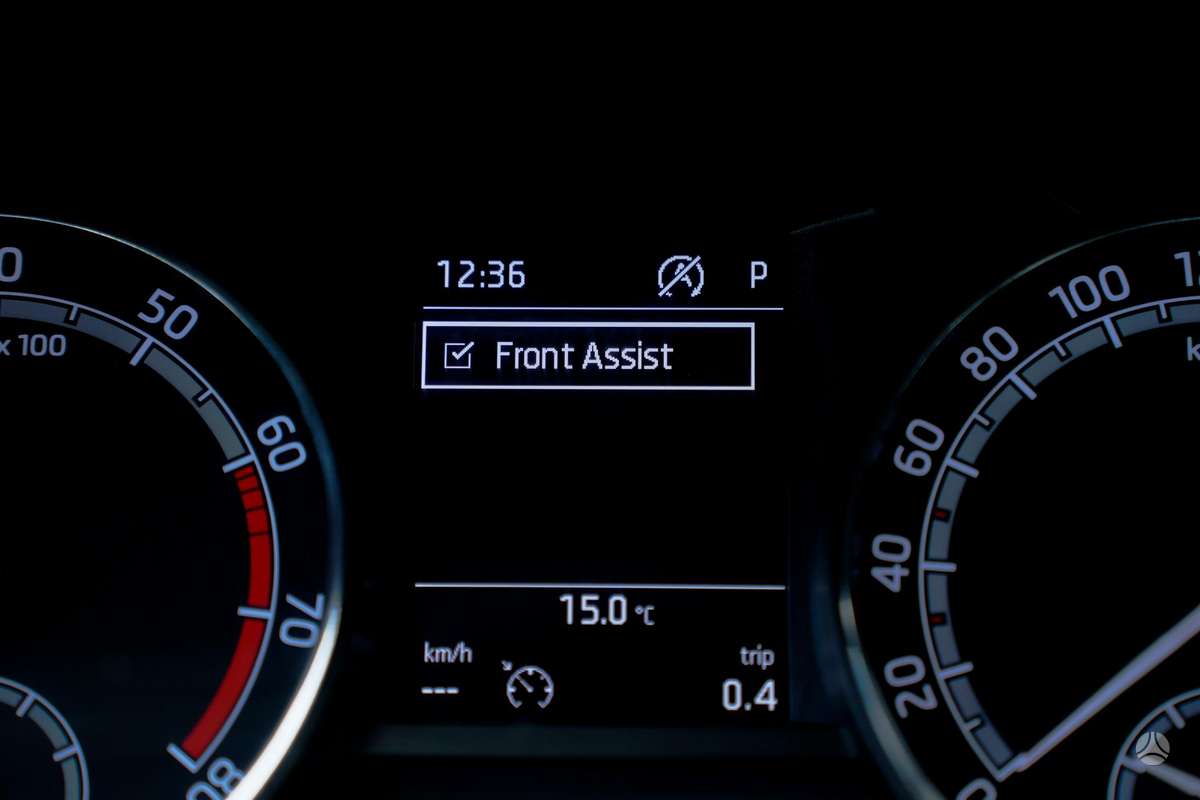 Skoda Rapid, 1.0 l., Хэтчбек