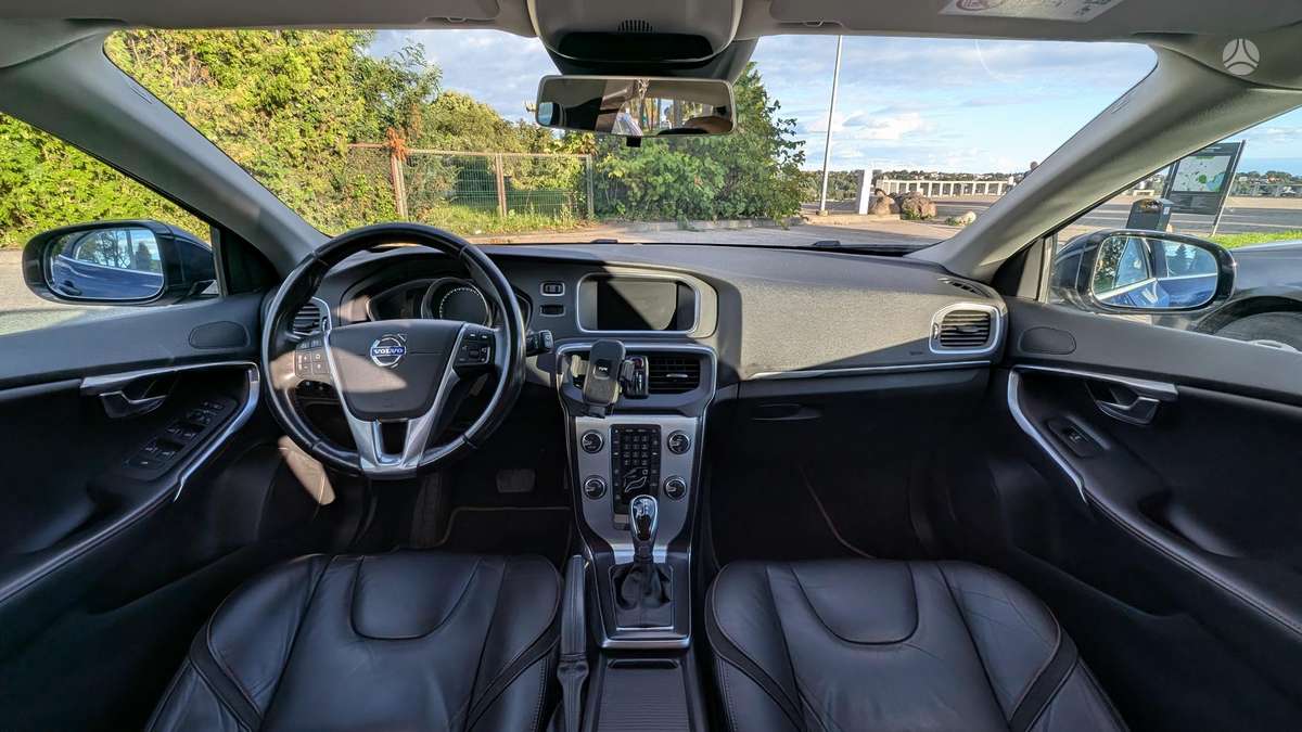 Volvo V40 - 12