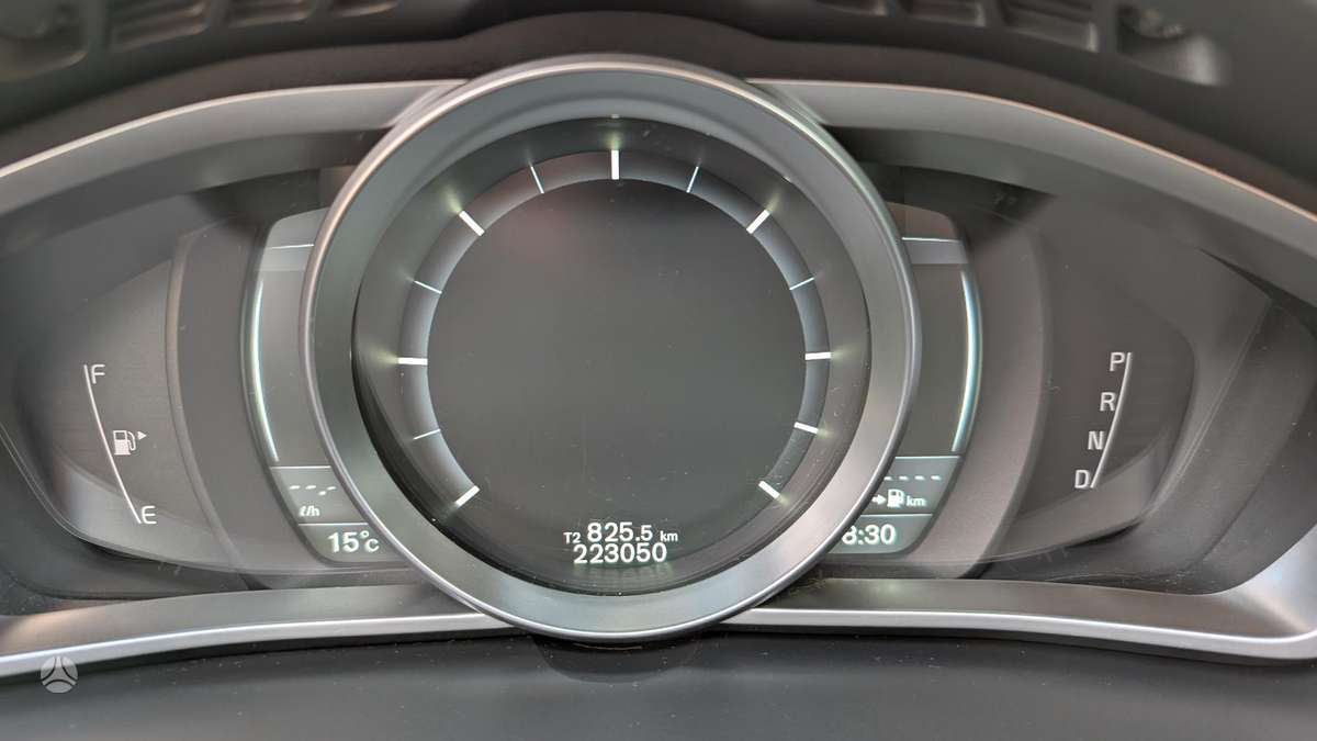 Volvo V40, 1.6 l., hatchback