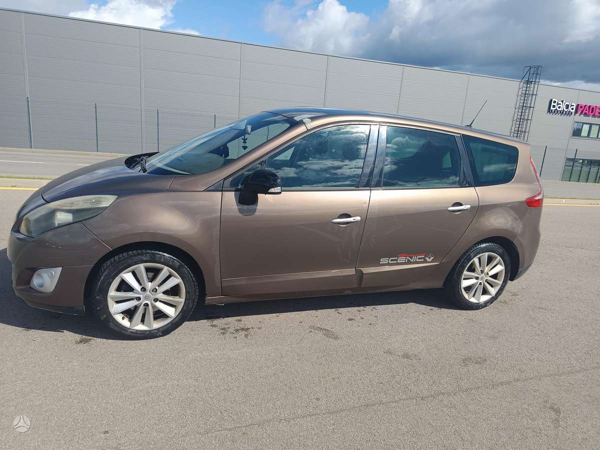 Renault Grand Scenic - 7