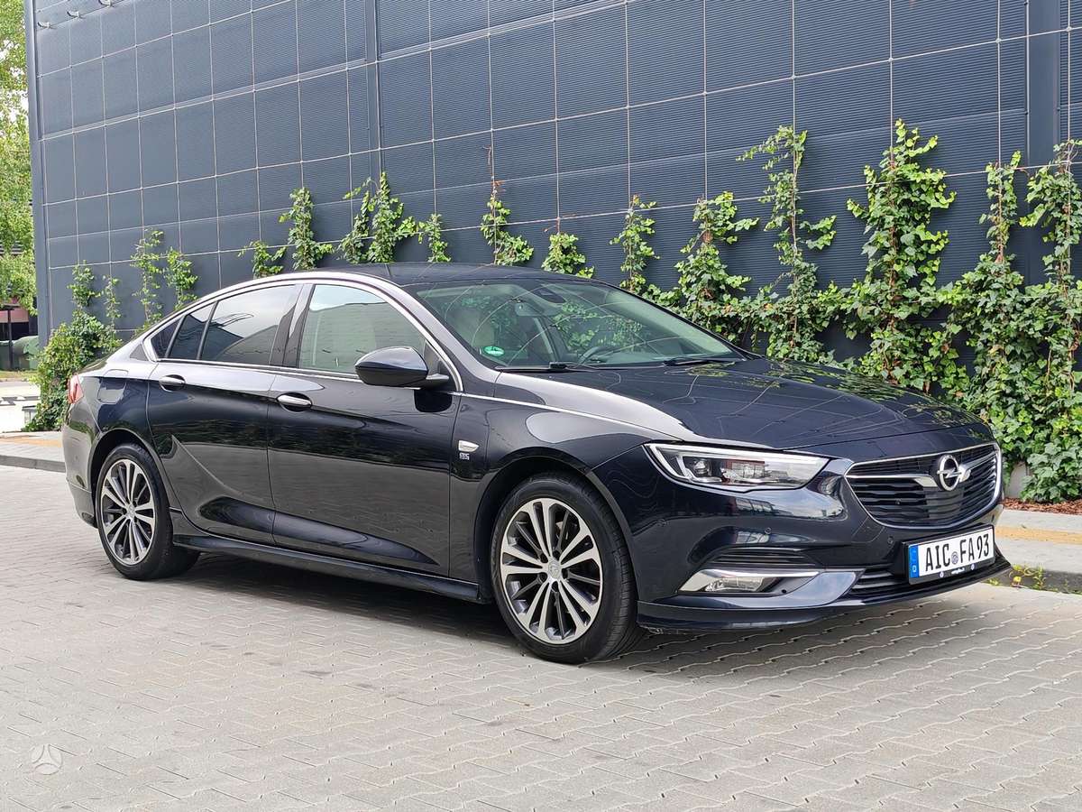 Opel Insignia, 2.0 l., Хэтчбек