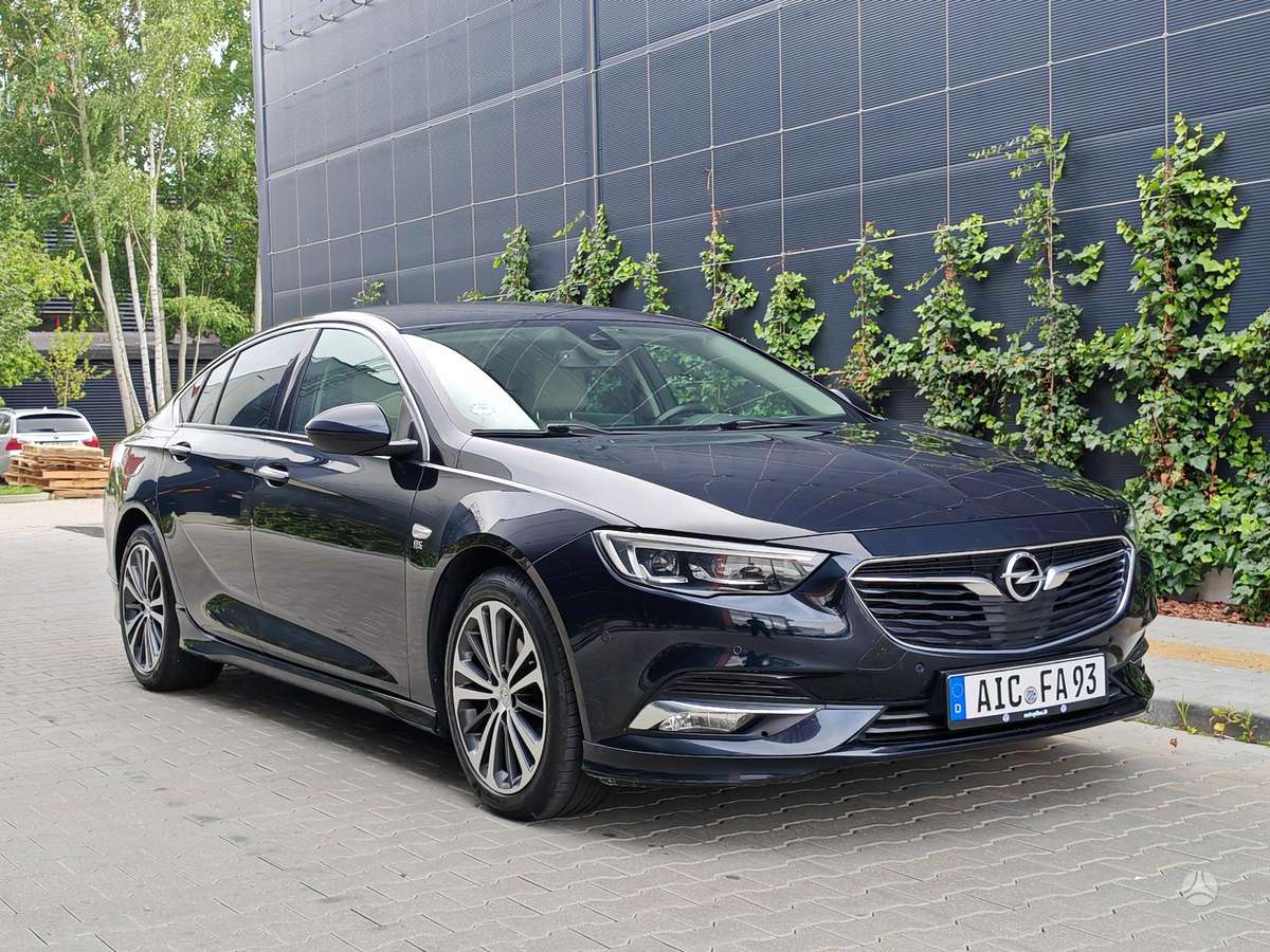 Opel Insignia, 2.0 l., Хэтчбек