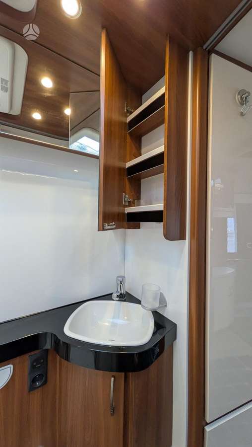 Hobby 540 FU Excellent, caravans