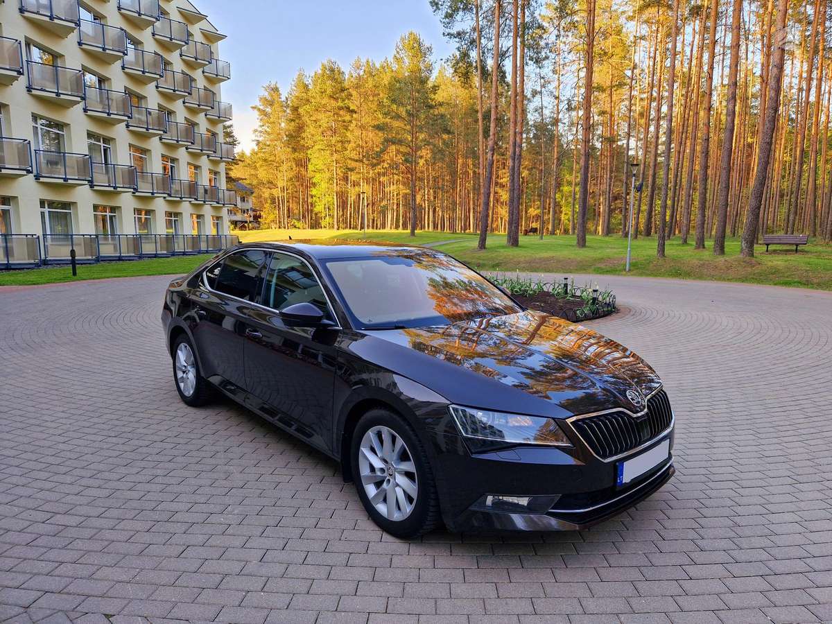 Skoda Superb, 2.0 l., Хэтчбек
